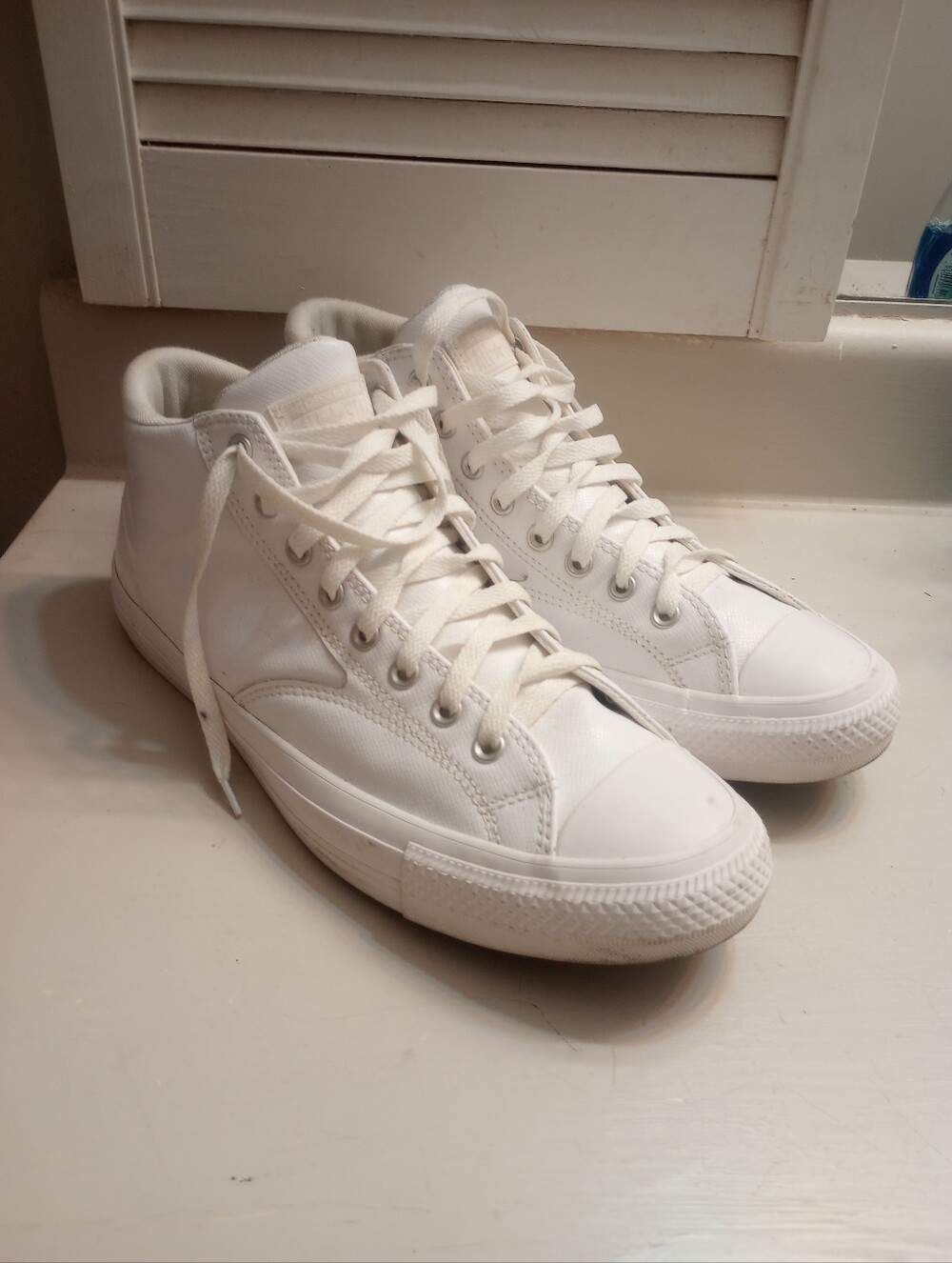 Converse Chuck Taylor All Star Maiden Leather Street Sneakers